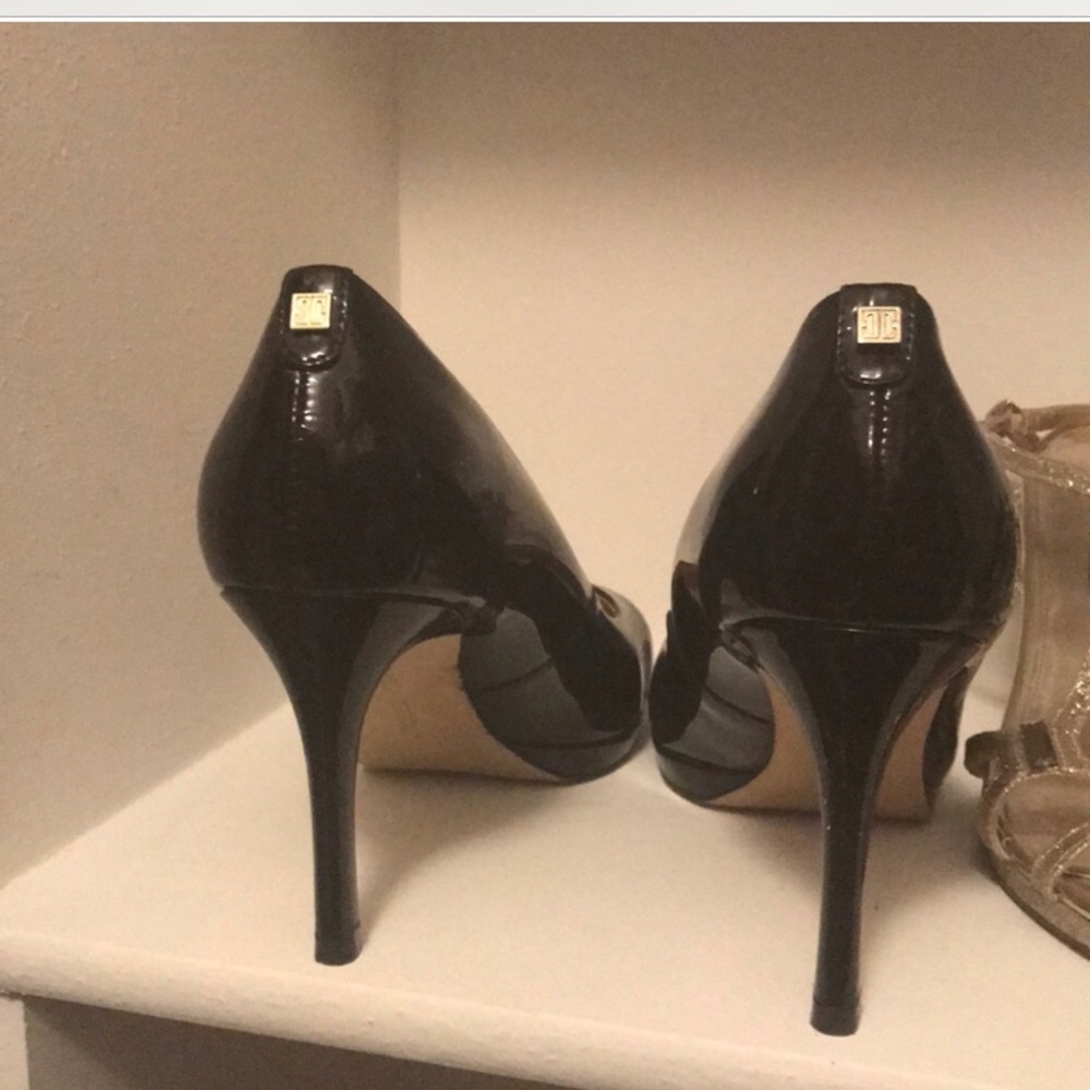 Ivanka Trump Sophia Pumps - US 8 1/2 WIDE